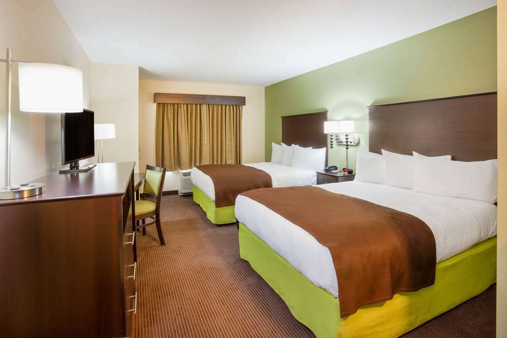 Americinn By Wyndham Hartford Wi Quarto foto